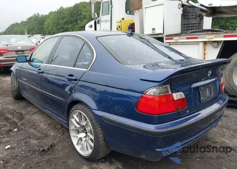 2005 BMW 330 z USA, uszkodzony, nr VIN WBAEW534X5PN37390